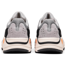 Load image into Gallery viewer, Adidas Yeezy Wave Runner 700
